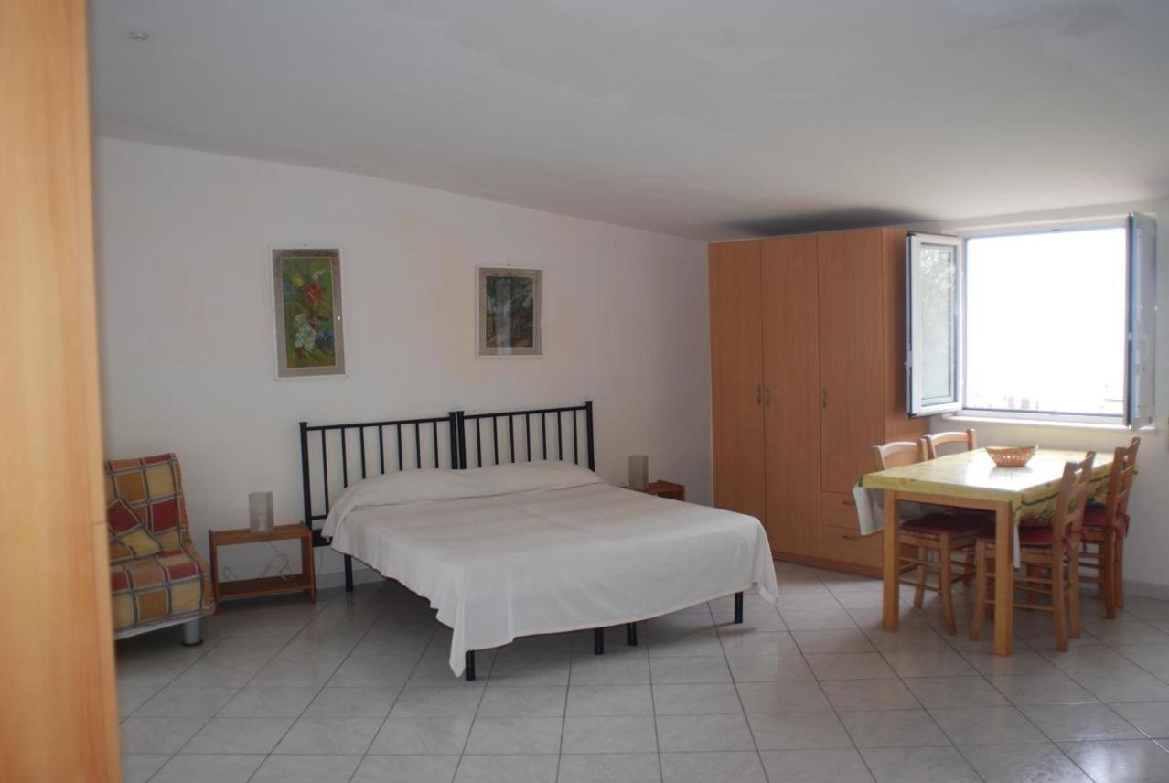 Villino Castellano Apartments Мета Екстериор снимка