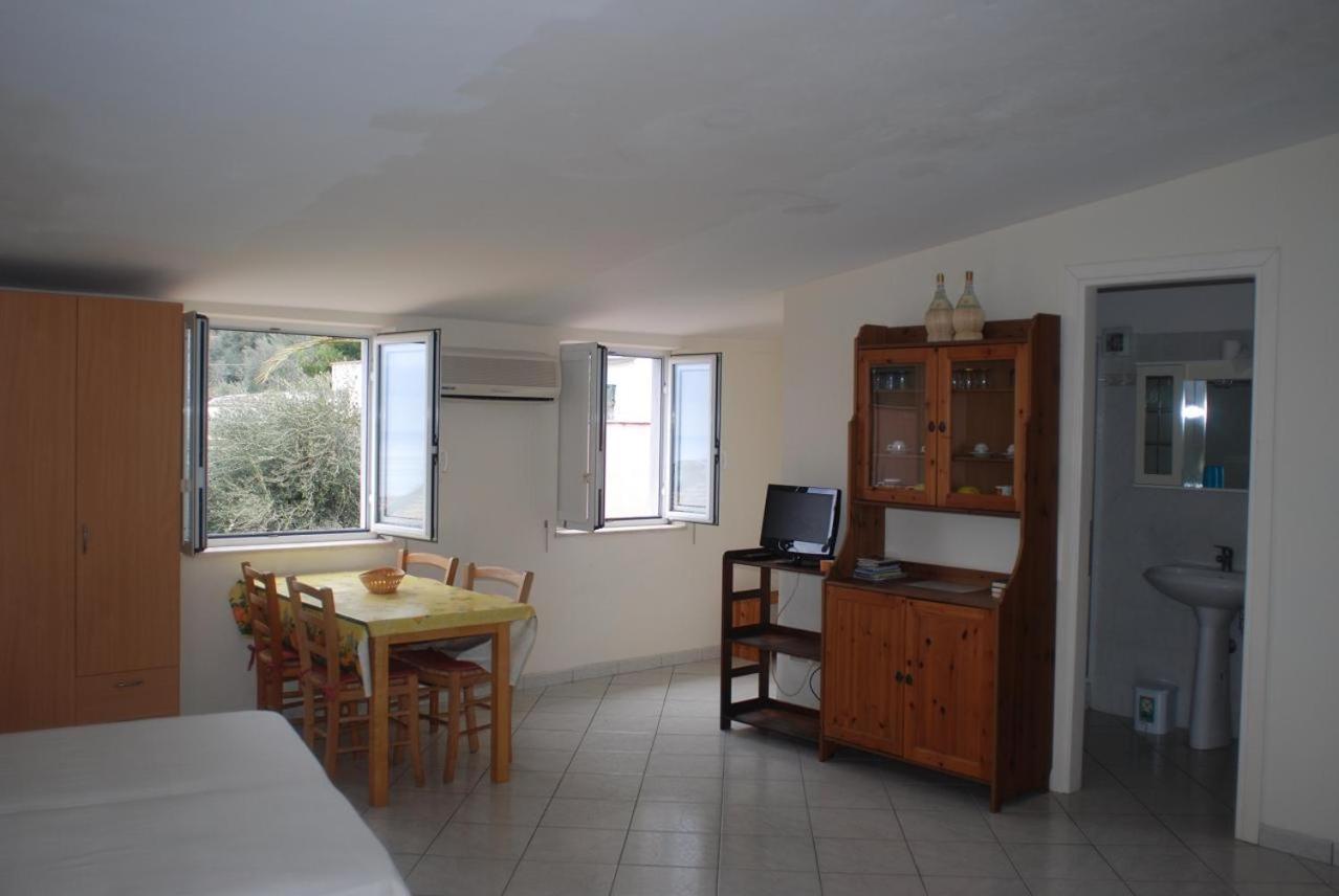 Villino Castellano Apartments Мета Екстериор снимка