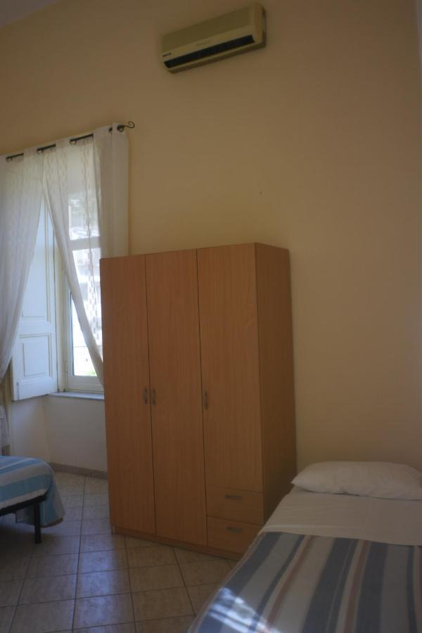 Villino Castellano Apartments Мета Екстериор снимка