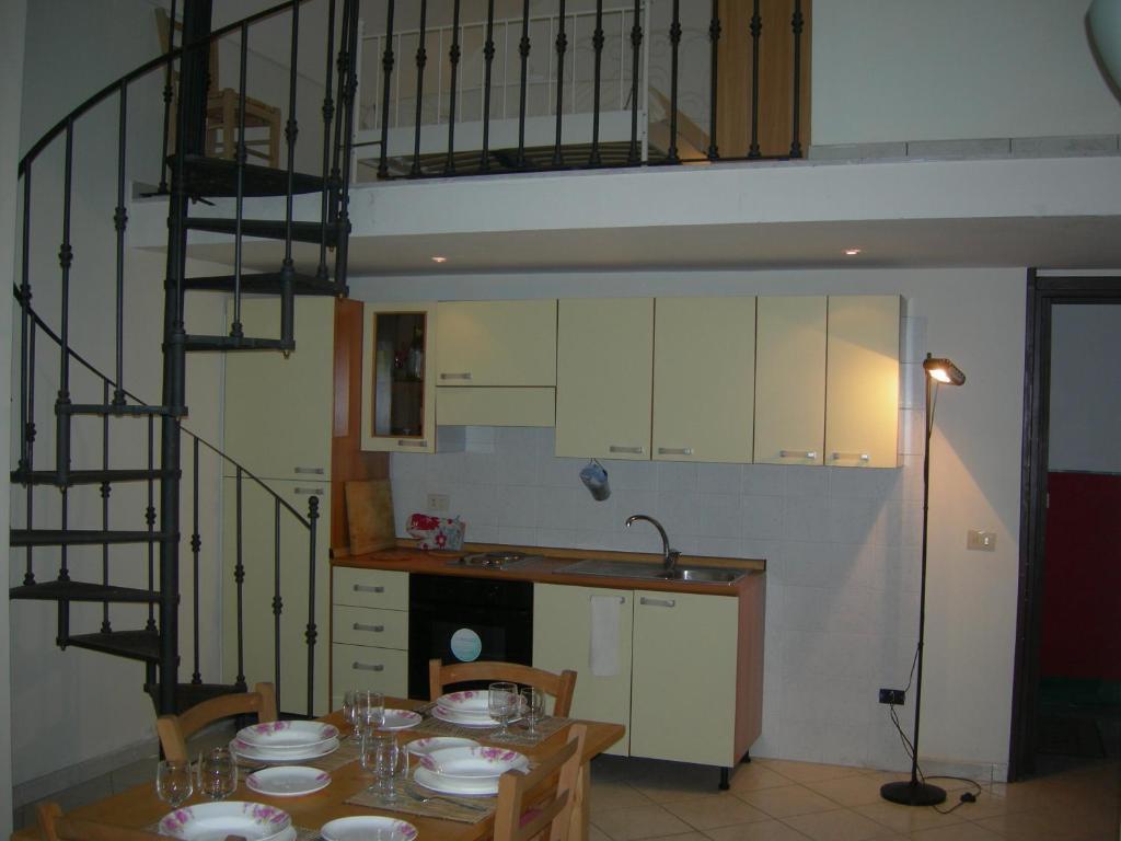 Villino Castellano Apartments Мета Екстериор снимка